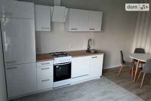 Продається 2-кімнатна квартира 45 кв. м у Козятині