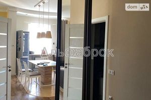 Сдается в аренду 2-комнатная квартира 62 кв. м в Киеве