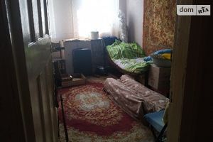 Продається 2-кімнатна квартира 63 кв. м у Кривому Розі