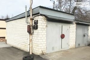 Сдается в аренду отдельно стоящий гараж под легковое авто на 26 кв. м