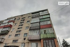 Продается 1-комнатная квартира 33 кв. м в Виннице