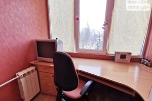 Сдается в аренду 3-комнатная квартира 64 кв. м в Ровно
