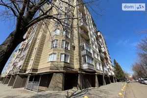 Продается 3-комнатная квартира 90 кв. м в Ивано-Франковске
