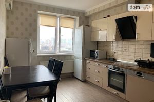 Продается 2-комнатная квартира 67.3 кв. м в Киеве