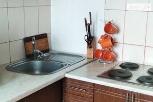 Продается 1-комнатная квартира 39 кв. м в Днепре