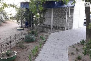 Сдается в аренду торгово-развлекательный комплекс 30 кв. м в 1-этажном здании