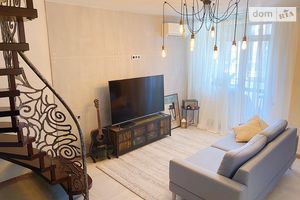 Продается 2-комнатная квартира 111 кв. м в Одессе