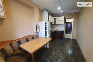 Продается 2-комнатная квартира 66 кв. м в Ирпене