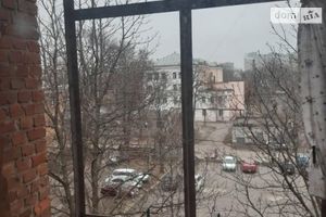 Продається 3-кімнатна квартира 74 кв. м у Дніпрі