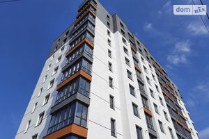 Продается 3-комнатная квартира 83.5 кв. м в Ивано-Франковске