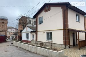 Продается дом на 2 этажа 140 кв. м с баней/сауной