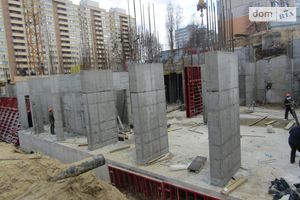 Продается 3-комнатная квартира 99.46 кв. м в Вышгороде