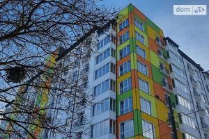 Продается помещения свободного назначения 107.5 кв. м в 10-этажном здании