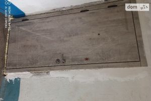 Продається 3-кімнатна квартира 61 кв. м у Кривому Розі