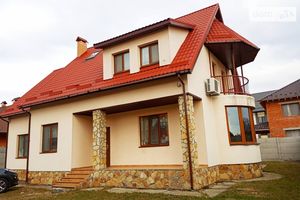 Продается дом на 2 этажа 220 кв. м с камином
