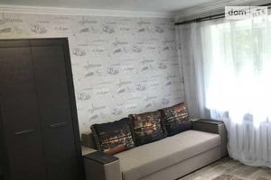 Продається 1-кімнатна квартира 30 кв. м у Дніпрі
