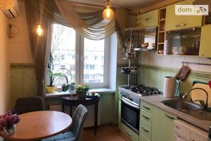 Продается 2-комнатная квартира 50.5 кв. м в Одессе