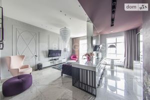 Продается 3-комнатная квартира 86 кв. м в Киеве