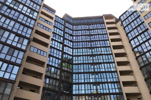 Продается 2-комнатная квартира 70 кв. м в Виннице