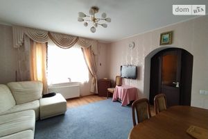 Продається частина будинку 167 кв. м з подвалом
