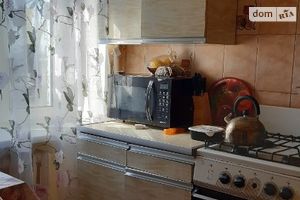 Продается 1-комнатная квартира 32 кв. м в Днепре