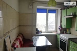 Продается 1-комнатная квартира 31 кв. м в Ровно