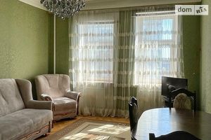Сдается в аренду 2-комнатная квартира 50 кв. м в Ровно