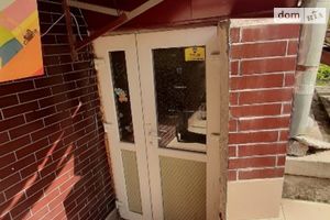Продается помещения свободного назначения 60.8 кв. м в 9-этажном здании