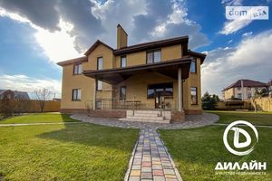 Продается дом на 2 этажа 267 кв. м с подвалом