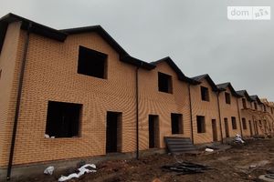 Продається будинок 2 поверховий 90 кв. м з бесідкою