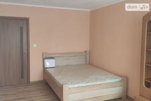 Здається в оренду 1-кімнатна квартира 34 кв. м у Києві