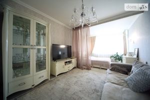 Продается 1-комнатная квартира 56 кв. м в Киеве