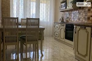 Сдается в аренду 1-комнатная квартира 60 кв. м в Киеве