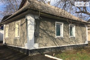 Продається 4-кімнатна квартира 98 кв. м у Гнивані