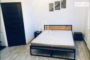 Здається в оренду 1-кімнатна квартира 30 кв. м у Києві
