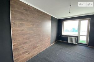 Продается 3-комнатная квартира 68 кв. м в Днепре