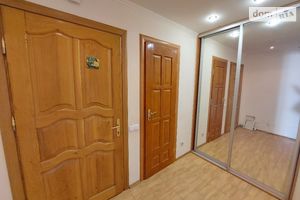 Сдается в аренду 3-комнатная квартира 90 кв. м в Тернополе
