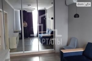 Здається в оренду 1-кімнатна квартира 40 кв. м у Києві