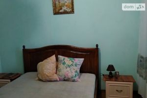 Сдается в аренду 3-комнатная квартира 70 кв. м в Львове