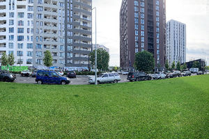 Продається торгово-розважальний комплекс 41 кв. м в 12-поверховій будівлі