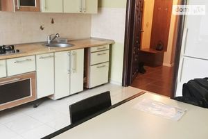 Сдается в аренду 1-комнатная квартира 50 кв. м в Тернополе