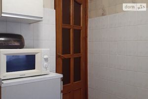 Продається 1-кімнатна квартира 35 кв. м у Тернополі