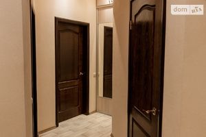 Продається 1-кімнатна квартира 41 кв. м у Чернігові