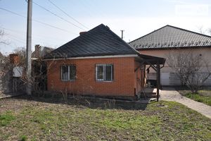 Продается одноэтажный дом 120 кв. м с баней/сауной