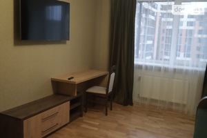 Сдается в аренду 1-комнатная квартира 43 кв. м в Луцке