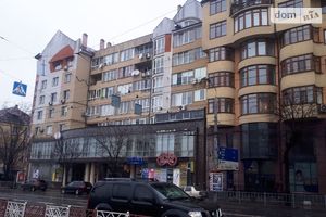 Здається в оренду приміщення вільного призначення 680 кв. м в 8-поверховій будівлі