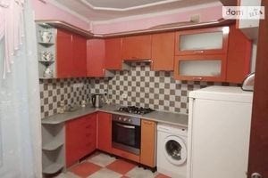Продается 1-комнатная квартира 48 кв. м в Тернополе