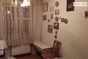 Здається в оренду кімната 14 кв. м у Тернополі