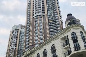 Продається 2-кімнатна квартира 101 кв. м у Києві