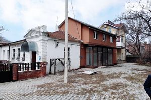 Сдается в аренду помещения свободного назначения 100 кв. м в 2-этажном здании